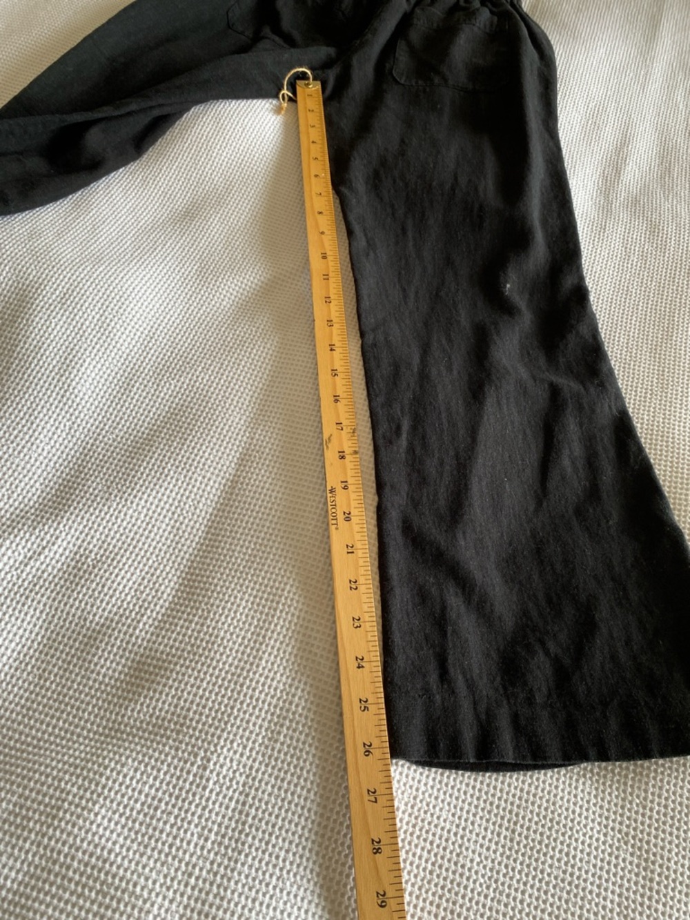Roxy Black Linen/Viscose Blend Casual Pants with Drawstring and Flared Leg. - Picture 9 of 12